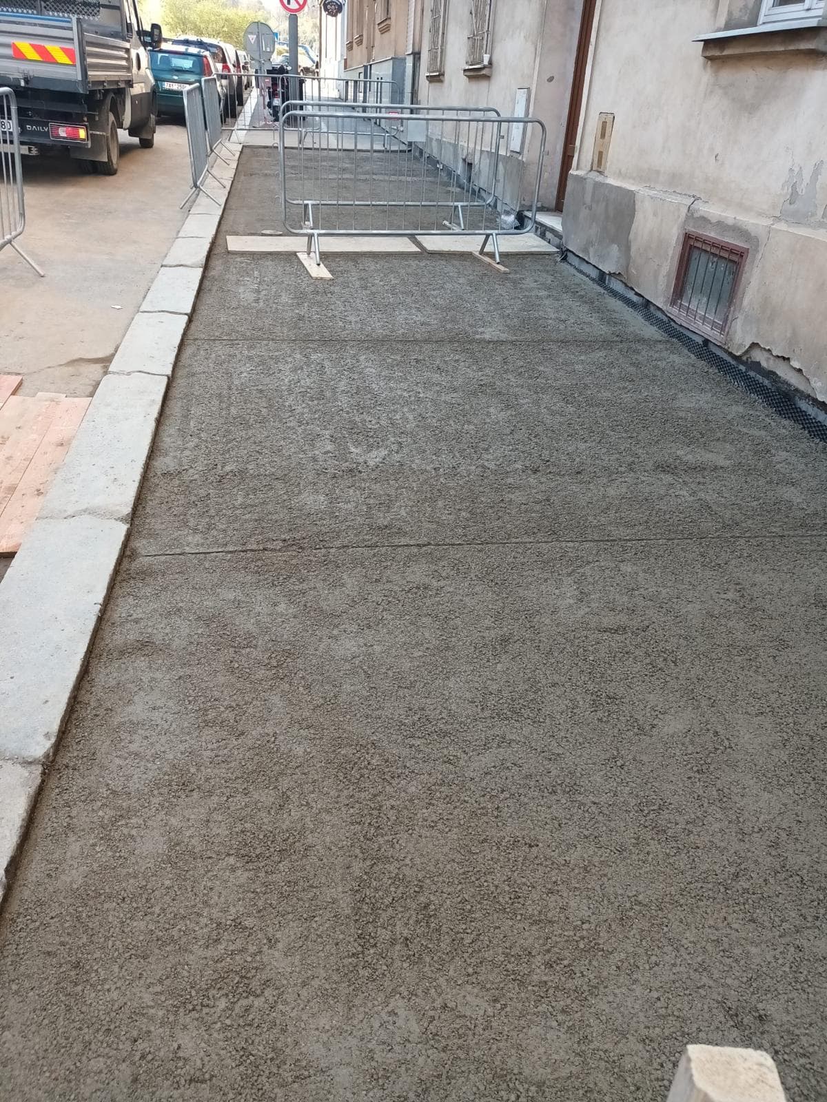 svj-vosmikovych-praha-8