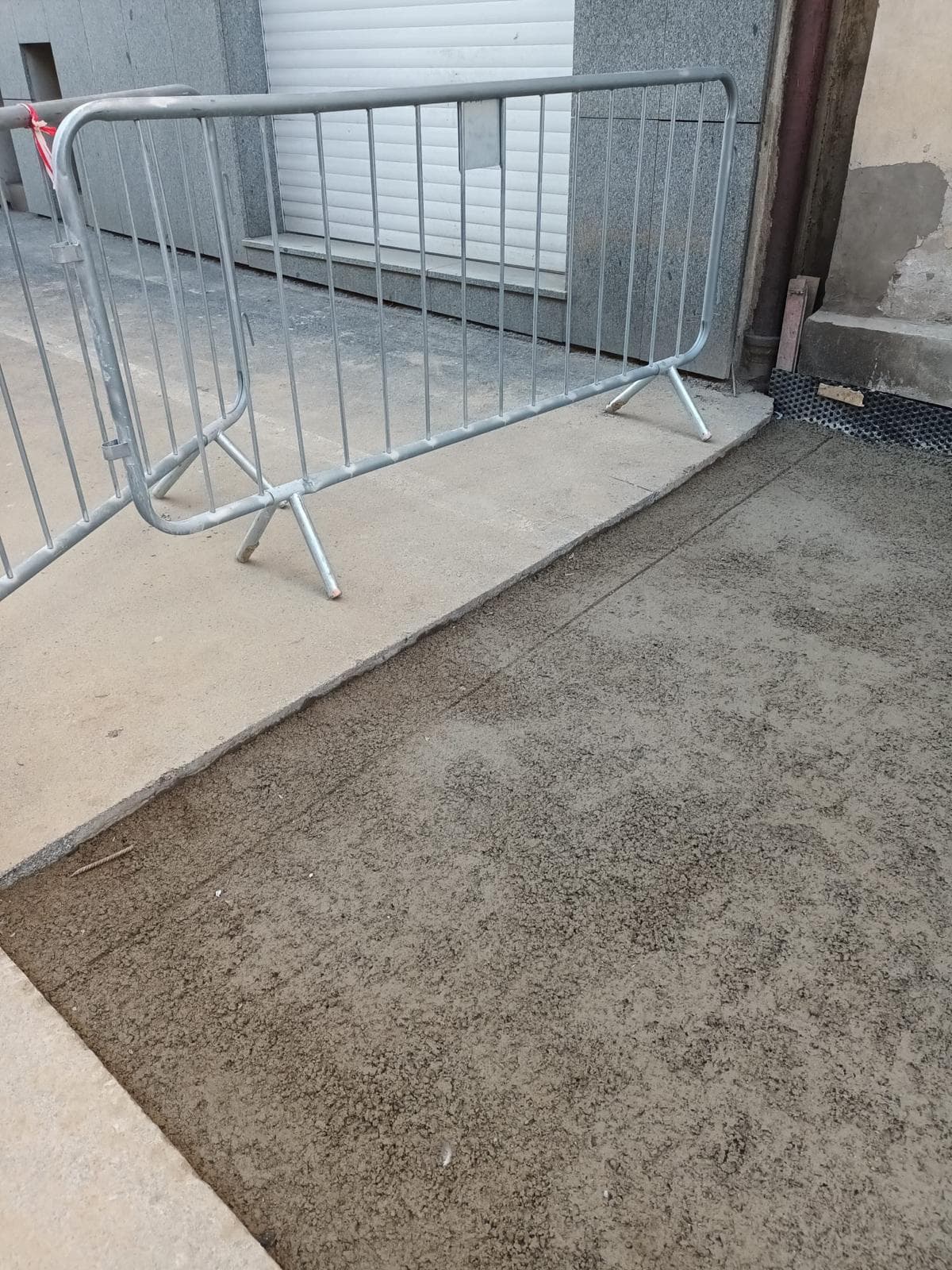 svj-vosmikovych-praha-8